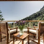 Apartman Epidavros Villas - Gardenia Garden Retreat With Shared Pool