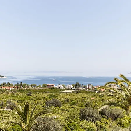 Epidavros Villas - Gardenia Garden Retreat With Shared Pool Apartman