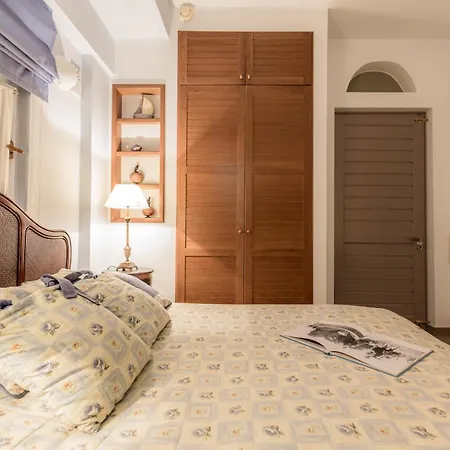 Epidavros Villas - Gardenia Garden Retreat With Shared Pool *