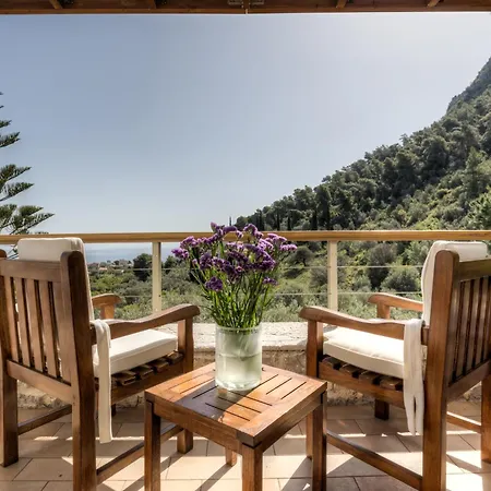 Apartmán Epidavros - Gardenia Garden Retreat With Shared Pool