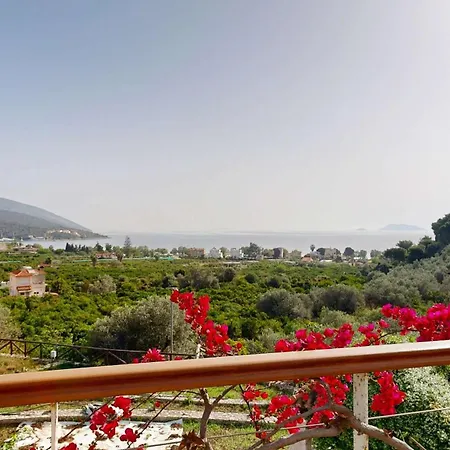 Dom wakacyjny Epidavros - Gardenia Garden Retreat With Shared Pool *