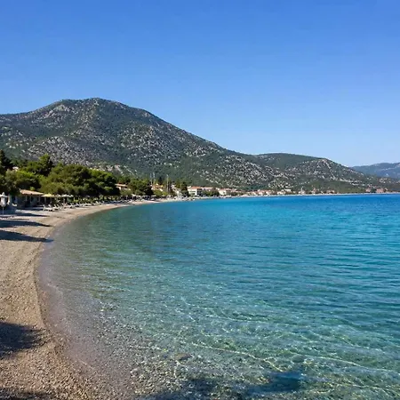 Epidavros - Gardenia Garden Retreat With Shared Pool بيت للعطل