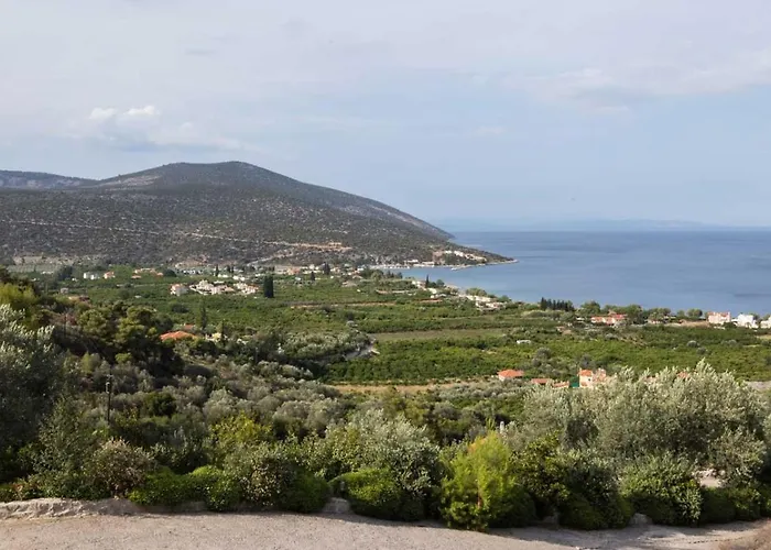 Апартаменты Gardenia Junior In Epidavros With Shared Pool *